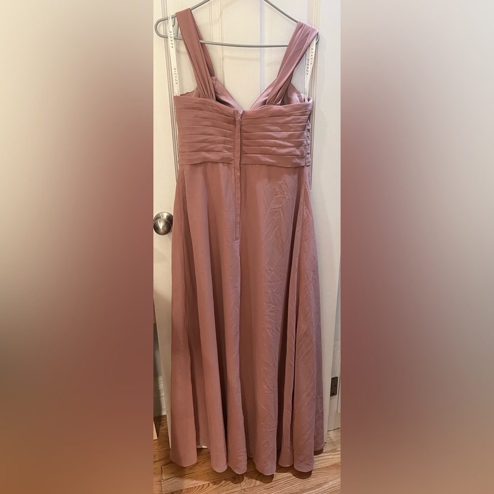 Azazie Kaitlynn Dress in Dusty Rose (with broken hook) - Picture 10 of 10